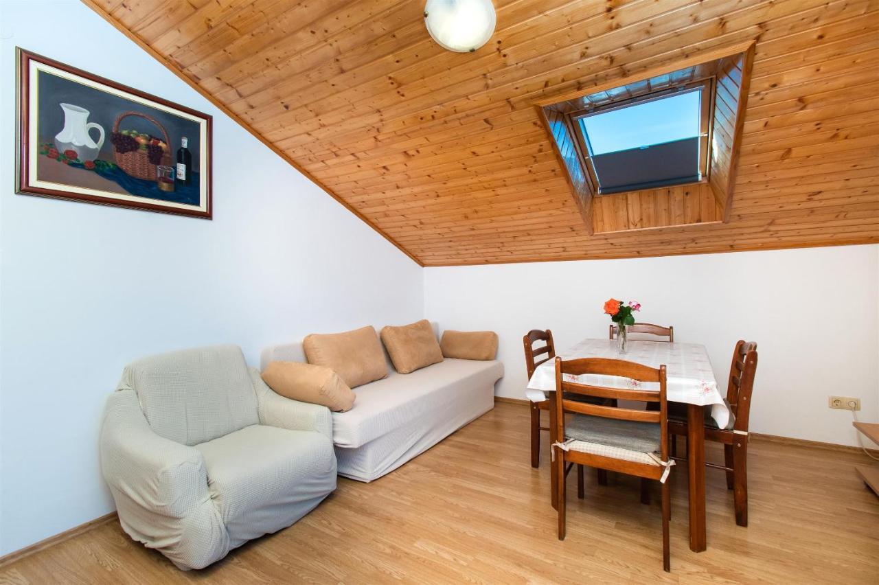 וודיצה Apartments Green Garden מראה חיצוני תמונה