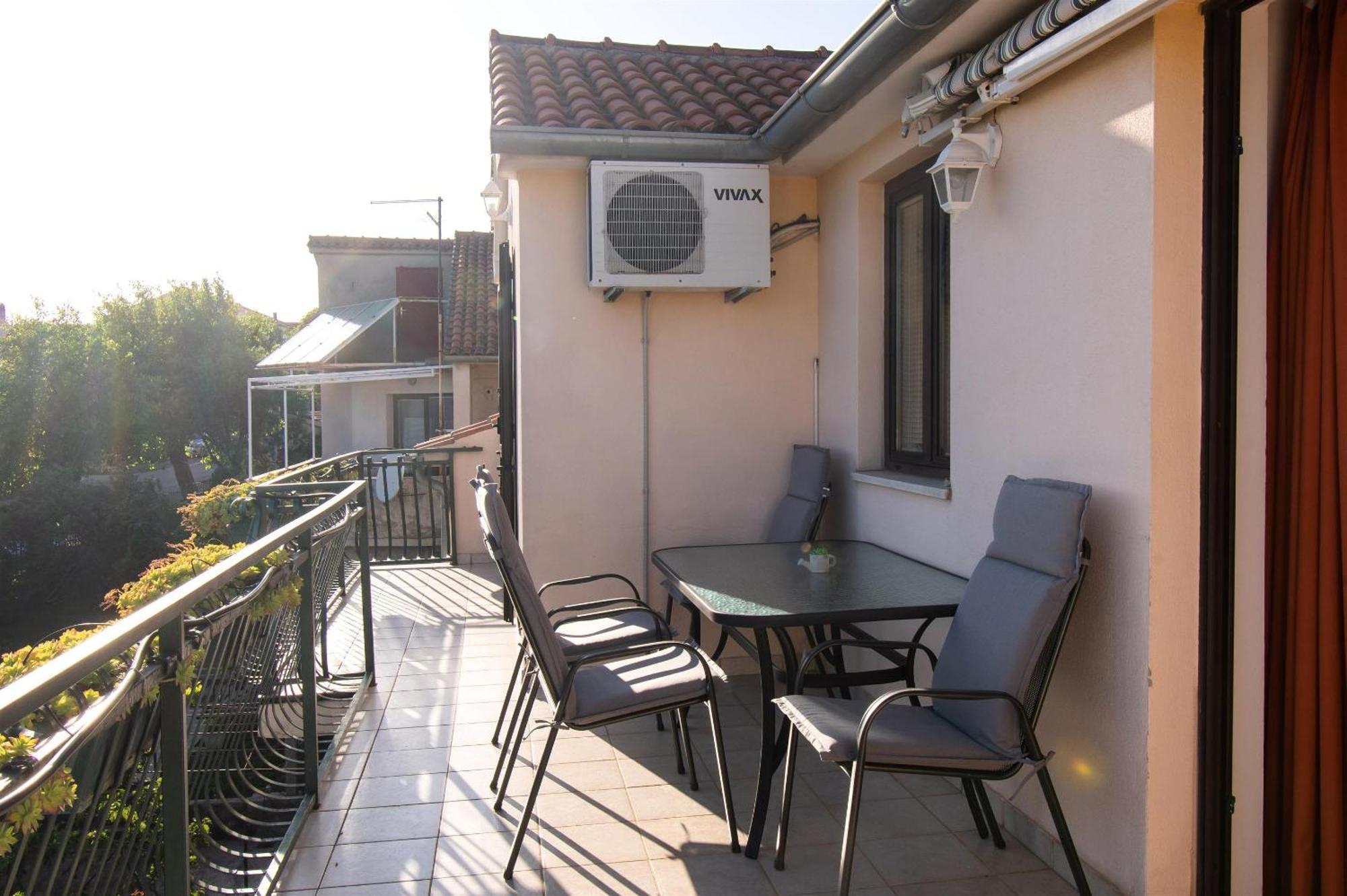 וודיצה Apartments Green Garden מראה חיצוני תמונה