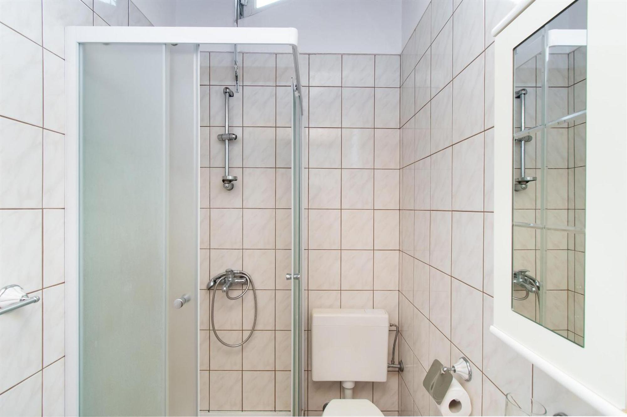 וודיצה Apartments Green Garden מראה חיצוני תמונה