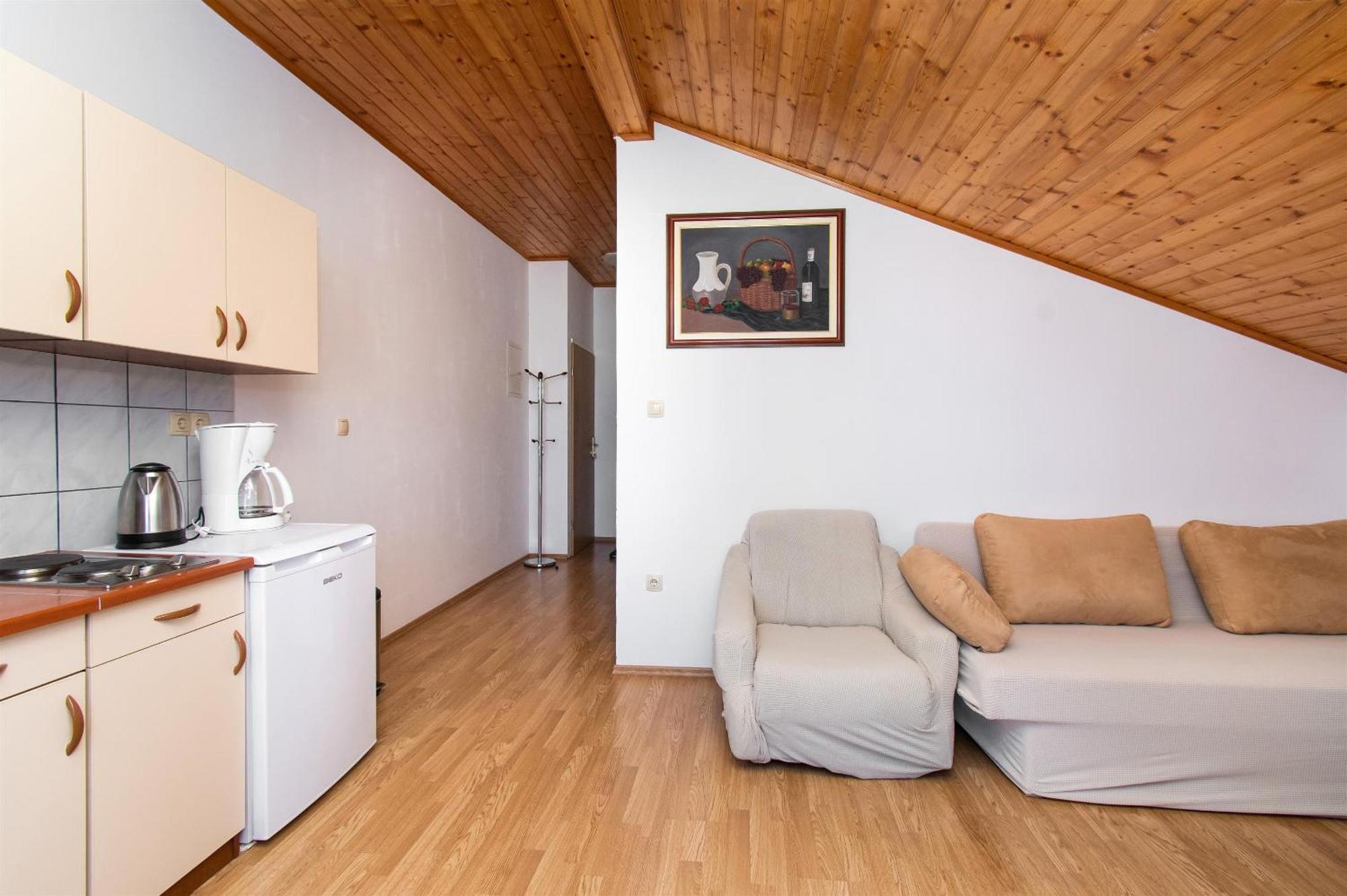 וודיצה Apartments Green Garden מראה חיצוני תמונה
