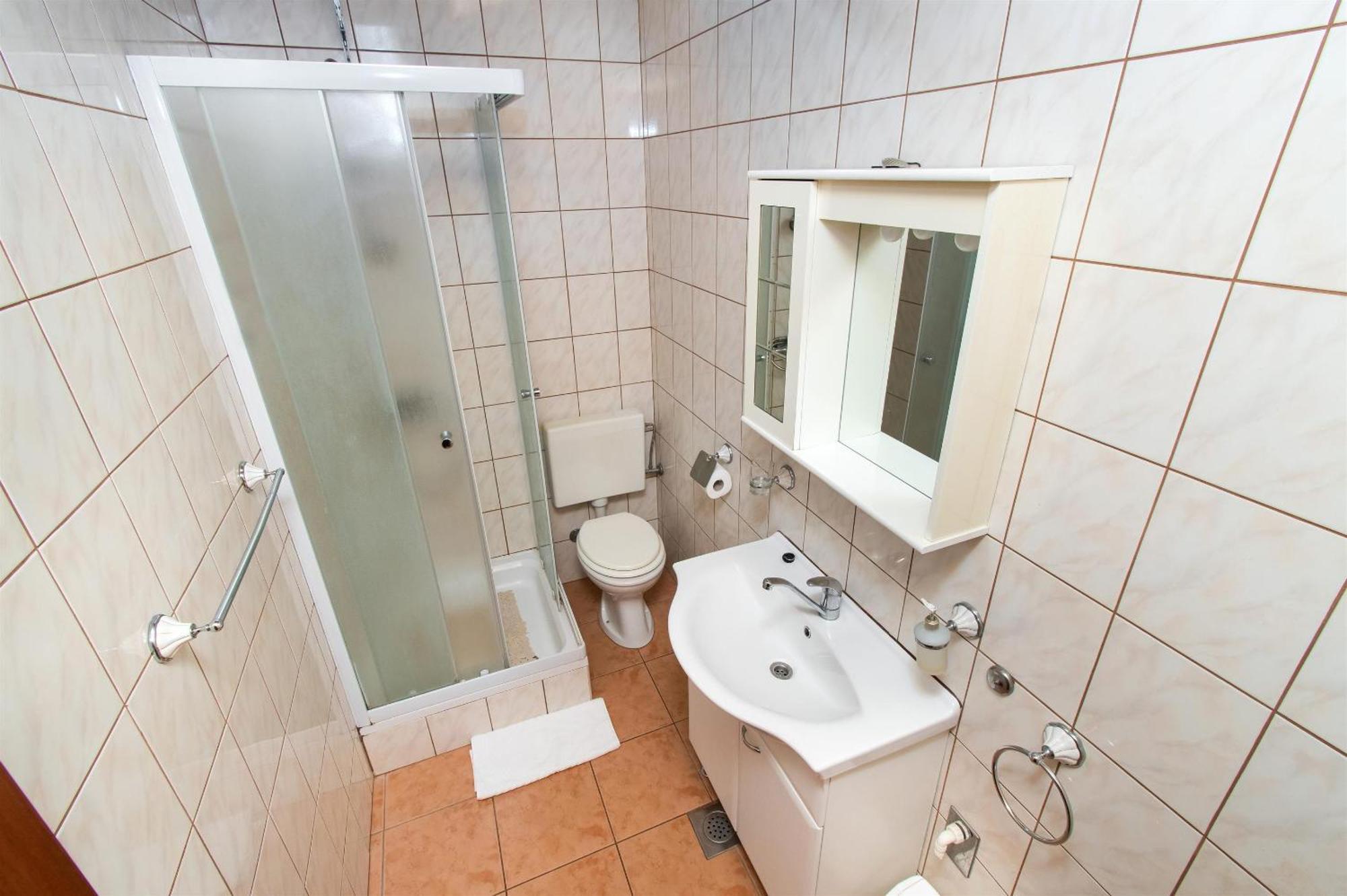 וודיצה Apartments Green Garden מראה חיצוני תמונה