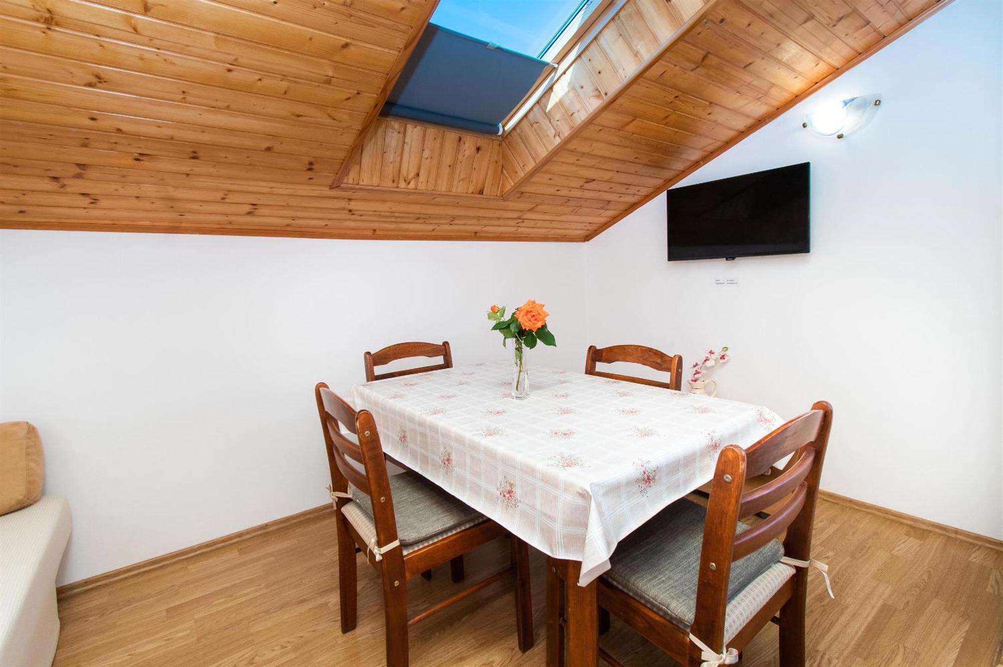 וודיצה Apartments Green Garden מראה חיצוני תמונה